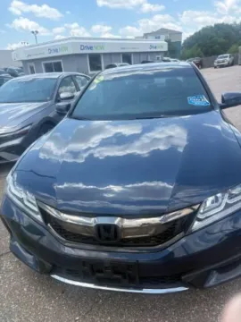 More photos of 2017 Honda Accord Coupe EX-L at Drive Now Wichita, KS