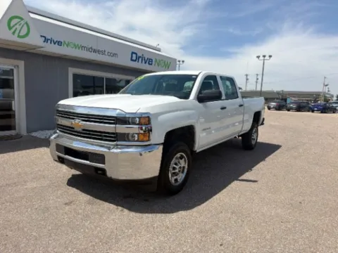 White 2015 Chevrolet Silverado 2500 HD Built After Aug 14 Work Truck for sale in Wichita, KS