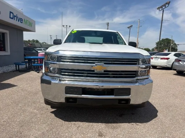 Chevrolet Silverado photo 8
