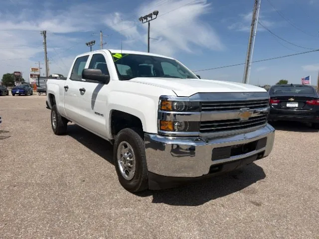 Chevrolet Silverado photo 7