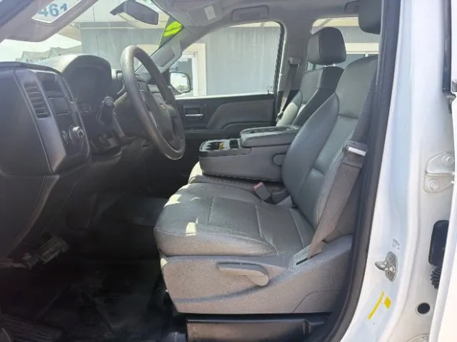 Chevrolet Silverado photo 11