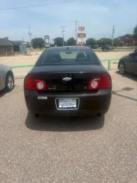Black 2008 Chevrolet Malibu LT w/2LT for sale in Wichita, KS