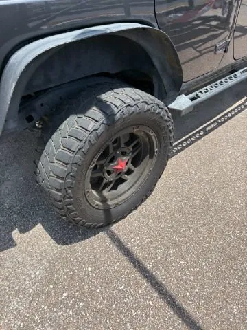 Jeep Wrangler photo 9