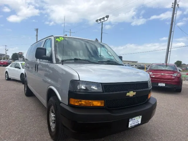 Chevrolet Express photo 7