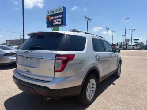More photos of 2013 Ford Explorer XLT at Drive Now Wichita, KS