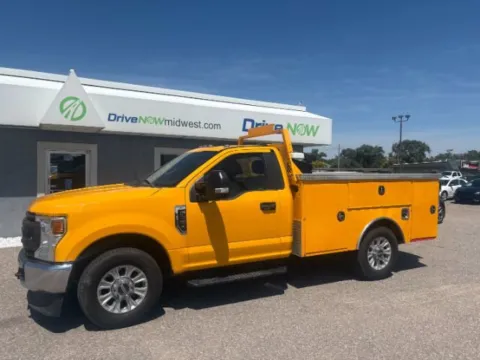 Photos of 2022 Ford Super Duty F-350 SRW XL XLT for sale in Wichita, KS at Drive Now Wichita