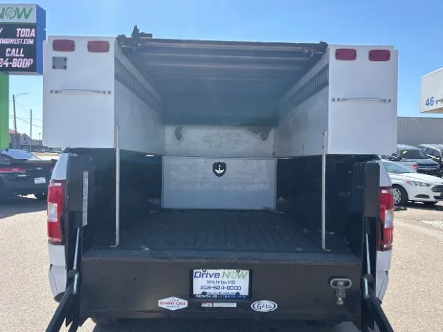 Ford F-150 photo 22
