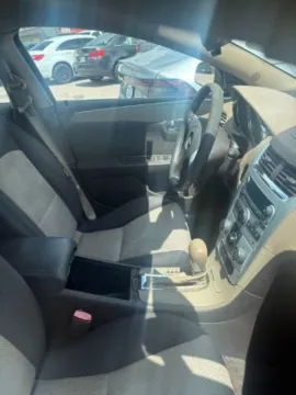 White 2009 Chevrolet Malibu LS w/1LS for sale in Wichita, KS