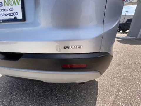 More photos of 2019 GMC Acadia SLE at Drive Now Wichita, KS