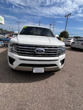 White 2021 Ford Expedition Max XLT for sale in Wichita, KS