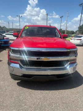 More photos of 2018 Chevrolet Silverado 1500 LT at Drive Now Wichita, KS