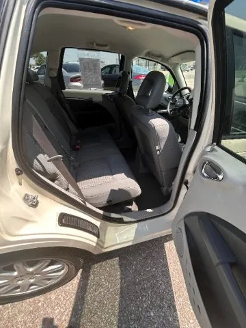 Chrysler PT Cruiser photo 8
