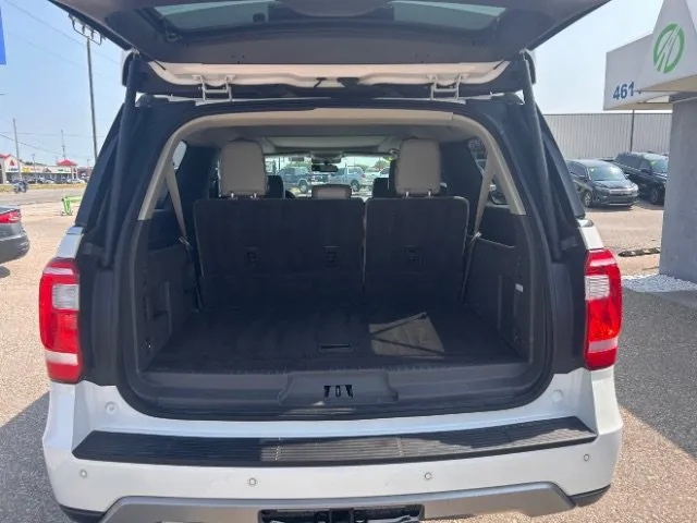 Ford Expedition MAX photo 7