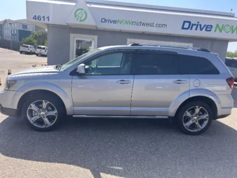 More photos of 2018 Dodge Journey Crossroad at Drive Now Wichita, KS