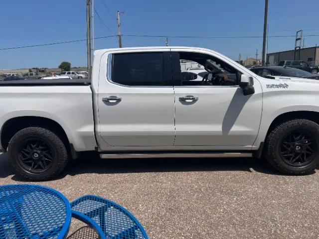 Chevrolet Silverado photo 7