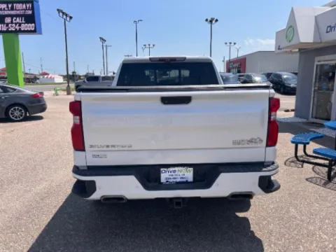 More photos of 2020 Chevrolet Silverado 1500 High Country at Drive Now Wichita, KS