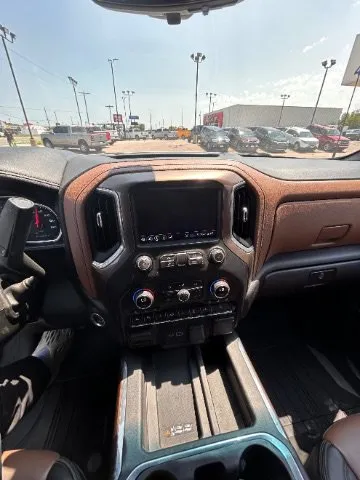 Chevrolet Silverado photo 12