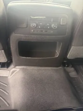 More photos of 2019 GMC Yukon SLT at Drive Now Wichita, KS