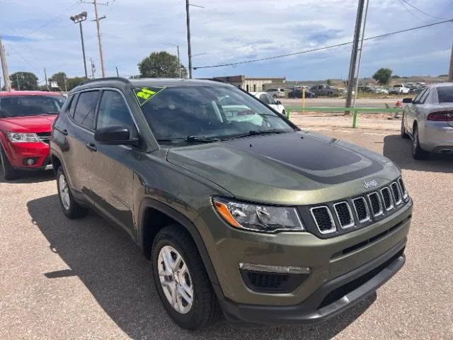 Jeep Compass photo 9