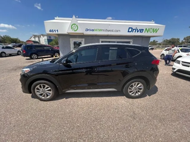 Hyundai Tucson photo 3