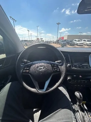 Hyundai Tucson photo 8