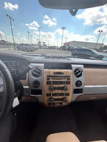 Ford F-150 photo 9