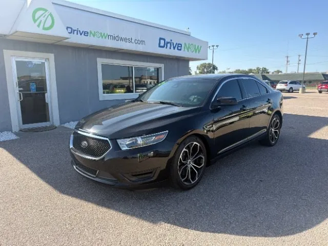 Black 2018 Ford Taurus SHO for sale in Wichita, KS