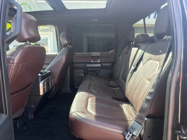 Ford F-150 photo 12