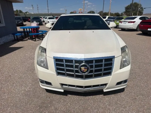 Cadillac CTS photo 8