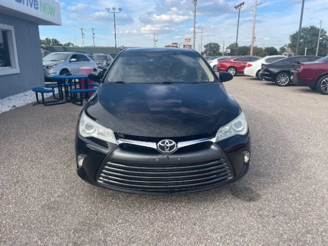 Toyota Camry photo 8