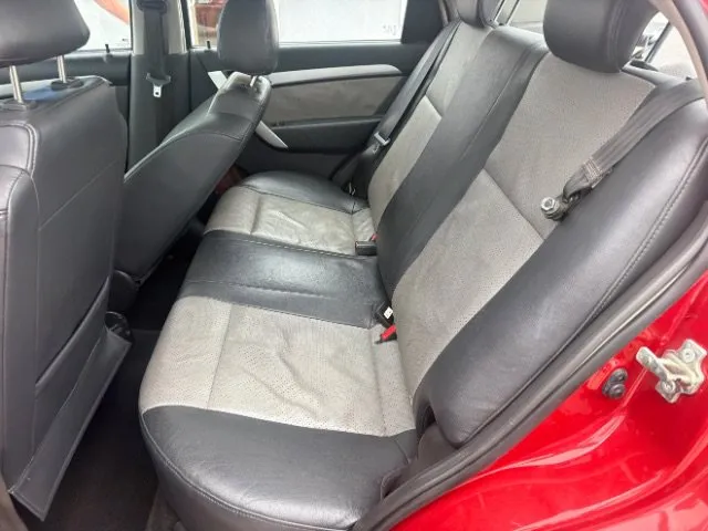 Chevrolet Aveo photo 9