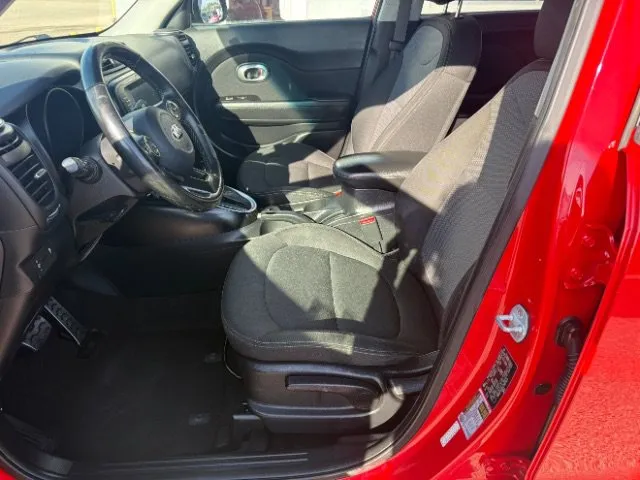 Kia Soul photo 11