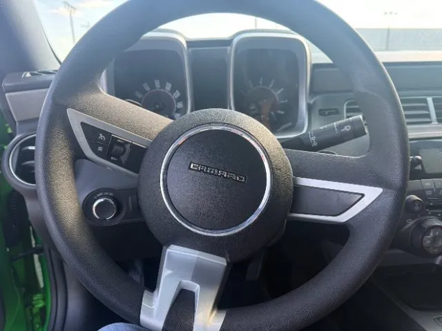 Chevrolet Camaro photo 12