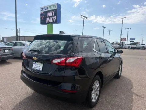 More photos of 2020 Chevrolet Equinox LS at Drive Now Wichita, KS