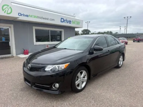 Black 2014 Toyota Camry SE Sport for sale in Wichita, KS