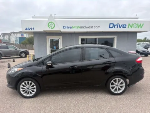 Photos of 2017 Ford Fiesta SE for sale in Wichita, KS at Drive Now Wichita