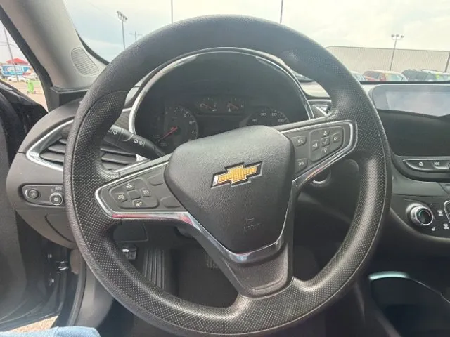 Chevrolet Malibu photo 12
