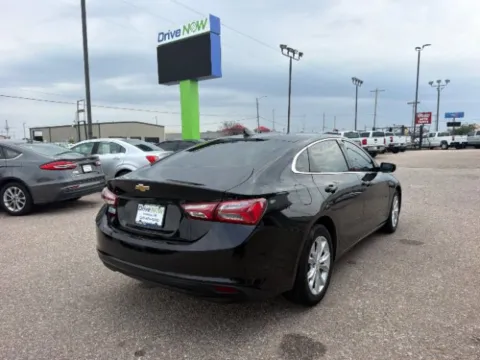 More photos of 2020 Chevrolet Malibu LT at Drive Now Wichita, KS