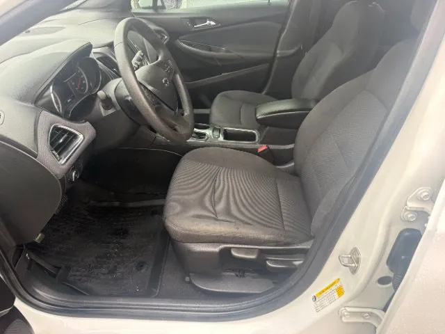 Chevrolet Cruze photo 10