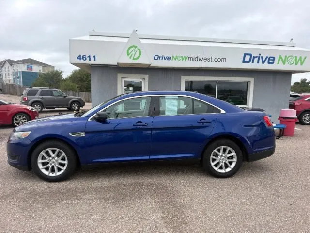 Ford Taurus photo 2