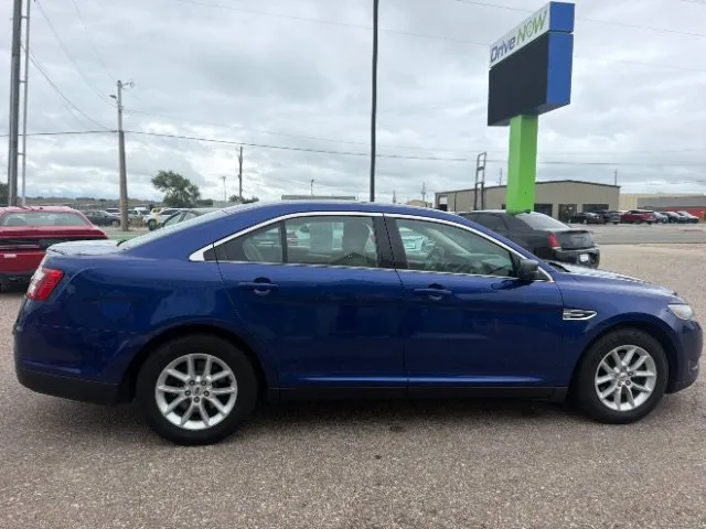Ford Taurus photo 6