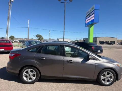 More photos of 2014 Ford Focus SE at Drive Now Wichita, KS