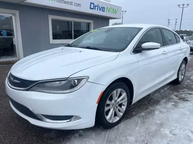 2015 Chrysler 200 Limited for sale in Wichita, KS