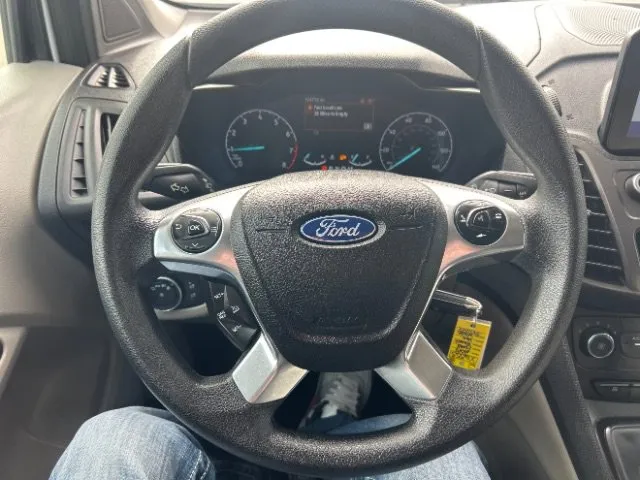 Ford Transit Connect photo 17