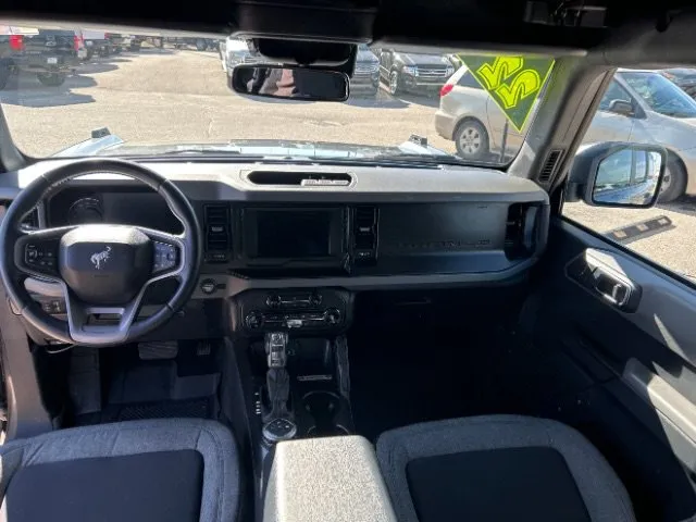 Ford Bronco photo 10