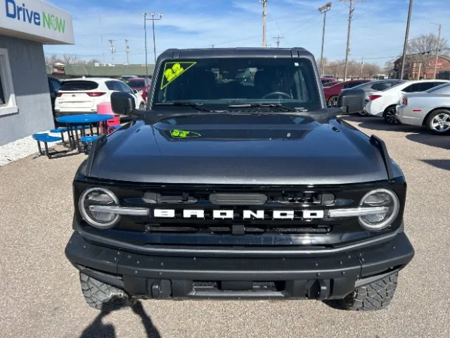Ford Bronco photo 7