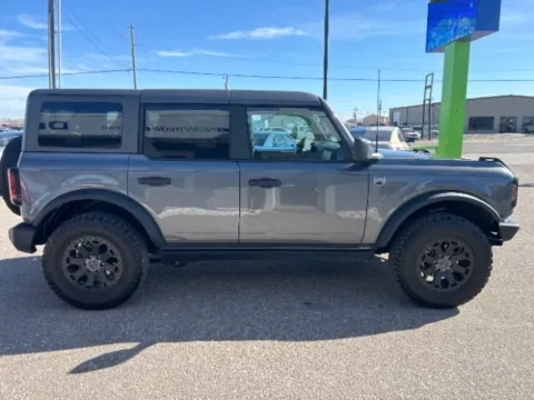 More photos of 2022 Ford Bronco Big Bend 4-Door at Drive Now Wichita, KS