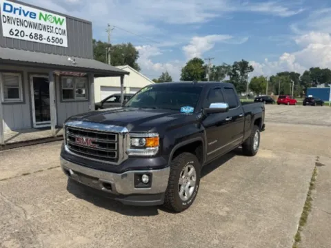 Gray 2015 GMC Sierra 1500 SLT for sale in Wichita, KS