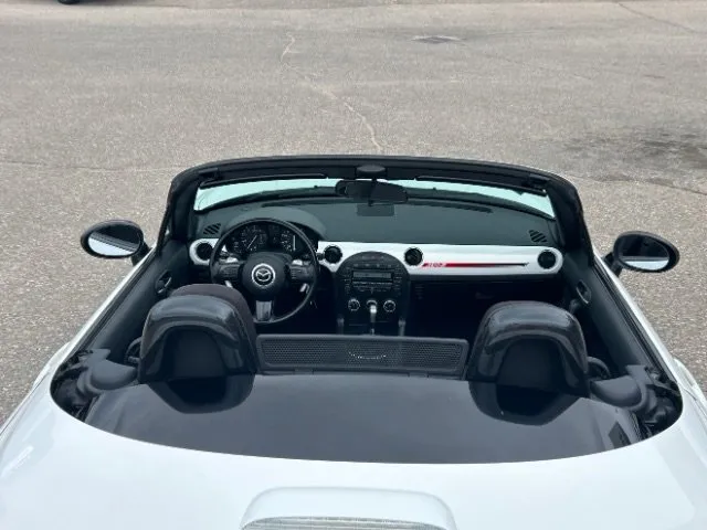 Mazda MX-5 photo 13