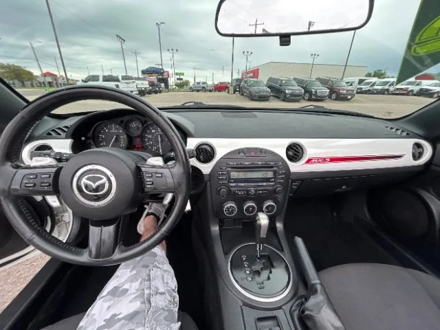 Mazda MX-5 photo 17